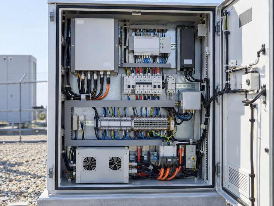 電気制御盤の技術支援イメージ